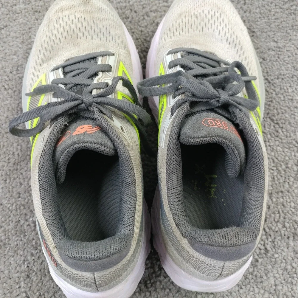 New Balance Fresh Foam 880 Womens Size 6.5 Running Shoes Gray W880F14